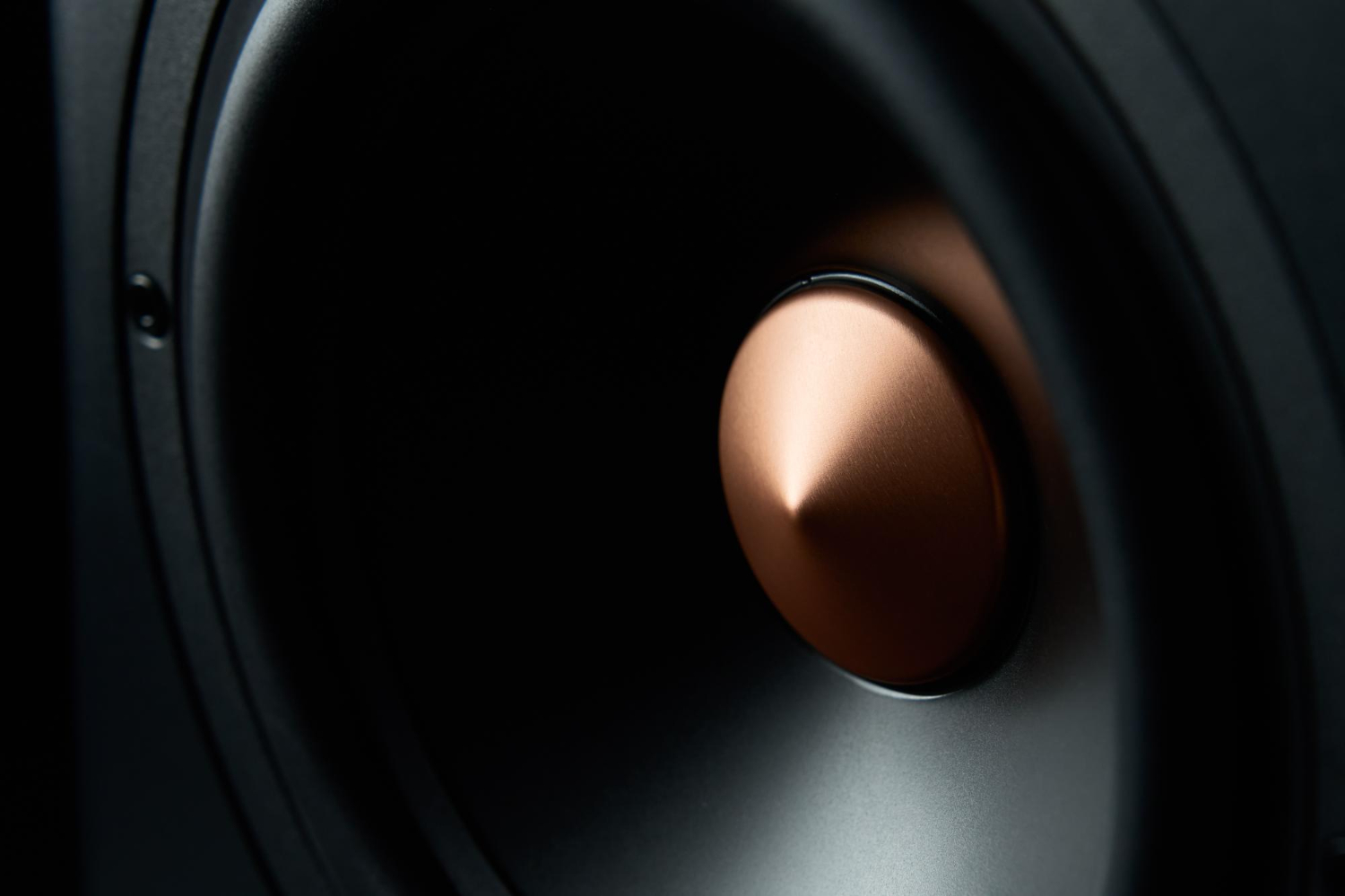Speaker macro